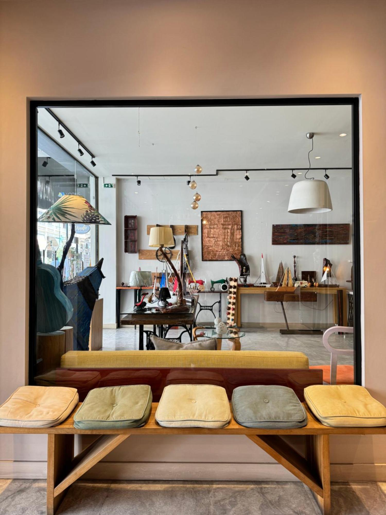 Lotus Center Apartment Атина Екстериор снимка