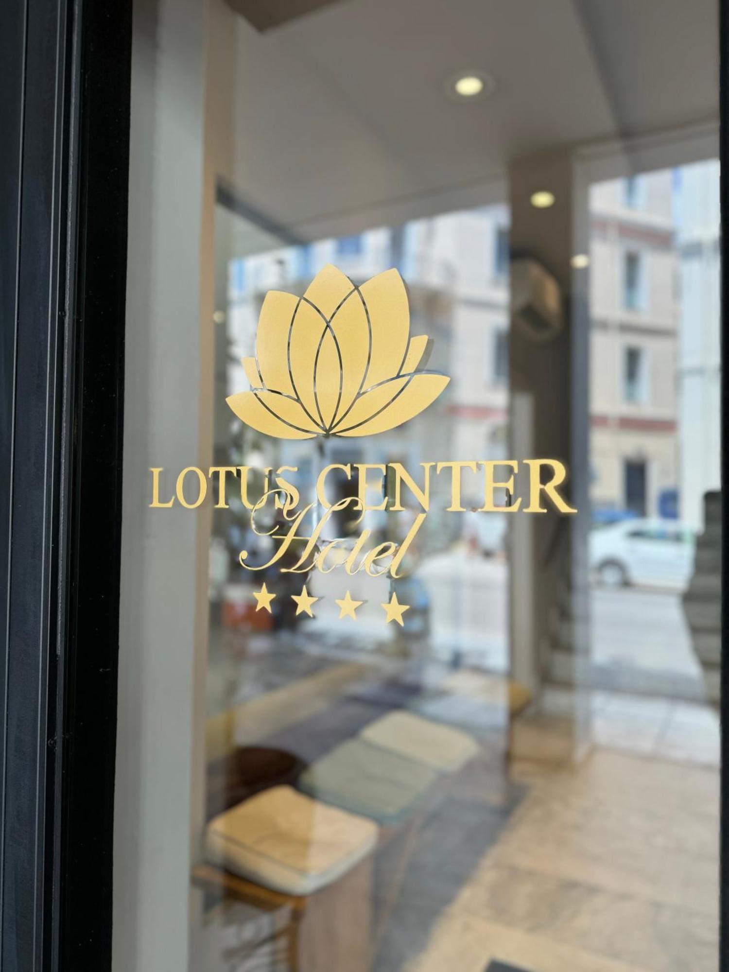 Lotus Center Apartment Атина Екстериор снимка