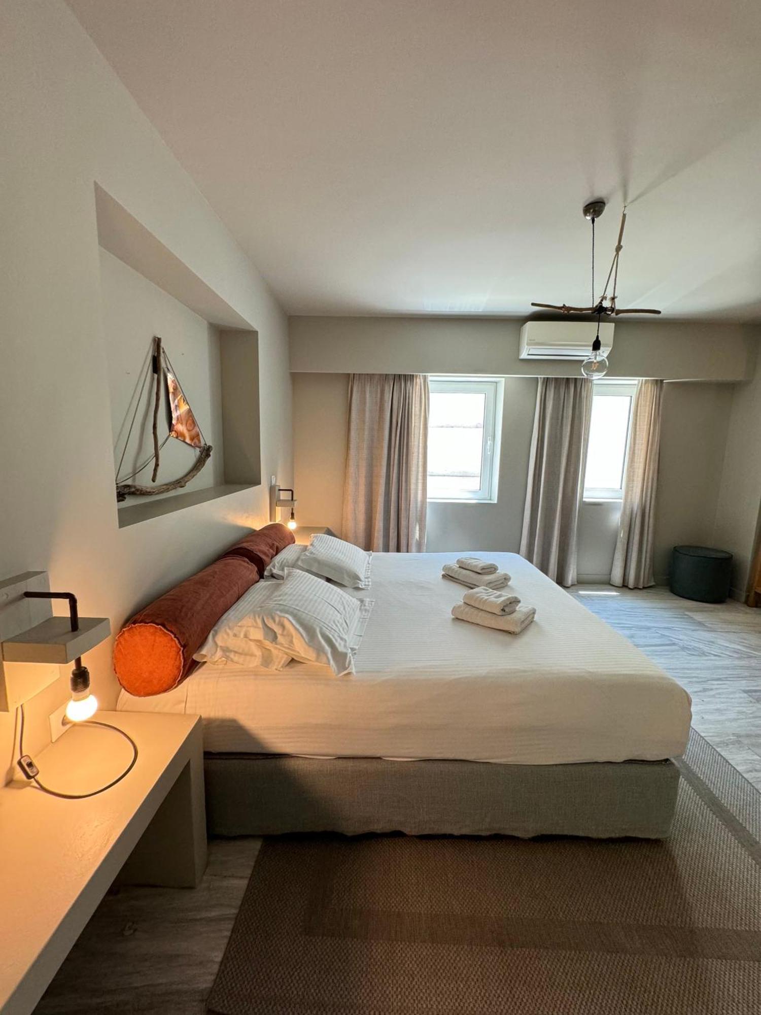 Lotus Center Apartment Атина Екстериор снимка