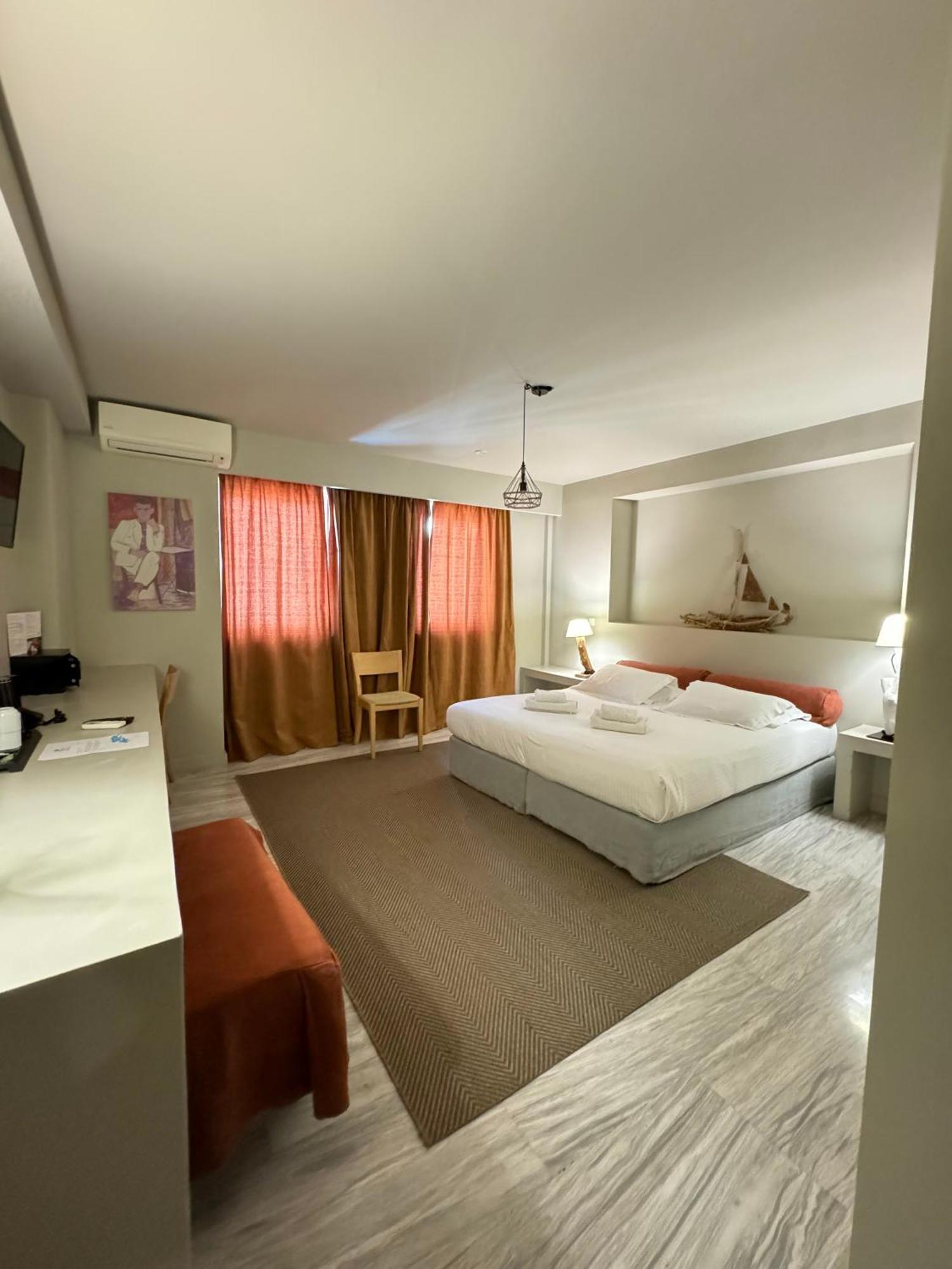 Lotus Center Apartment Атина Екстериор снимка